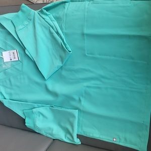 Mens figs long sleeve top